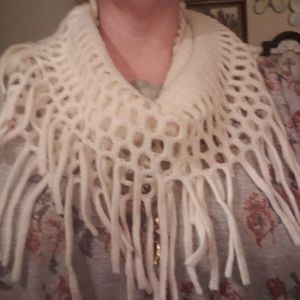 Knitted infinity scarf
